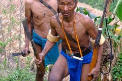 Guerriers Konyak - Arunachal Pradesh